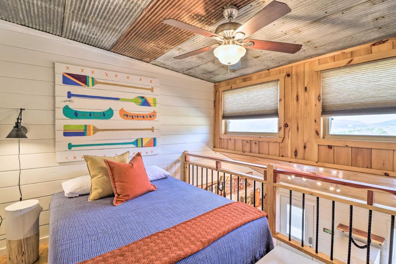 Cheery Pet-Friendly Studio With Shared Fire Pit Mountain View Bagian luar foto